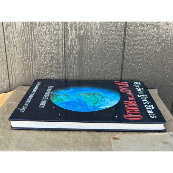 The New York Times Atlas Of The World Second Revised Edition Hardcover 1981 - Picture 3 of 16